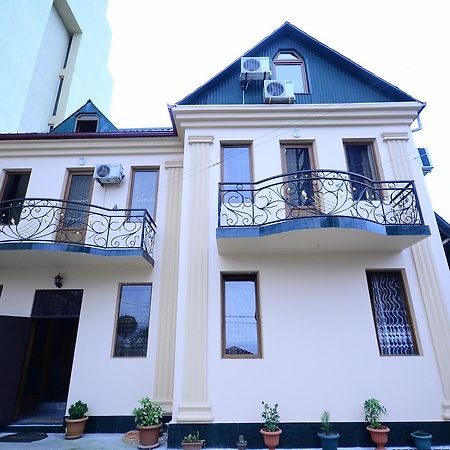 Zebo Hotell Batumi Exteriör bild