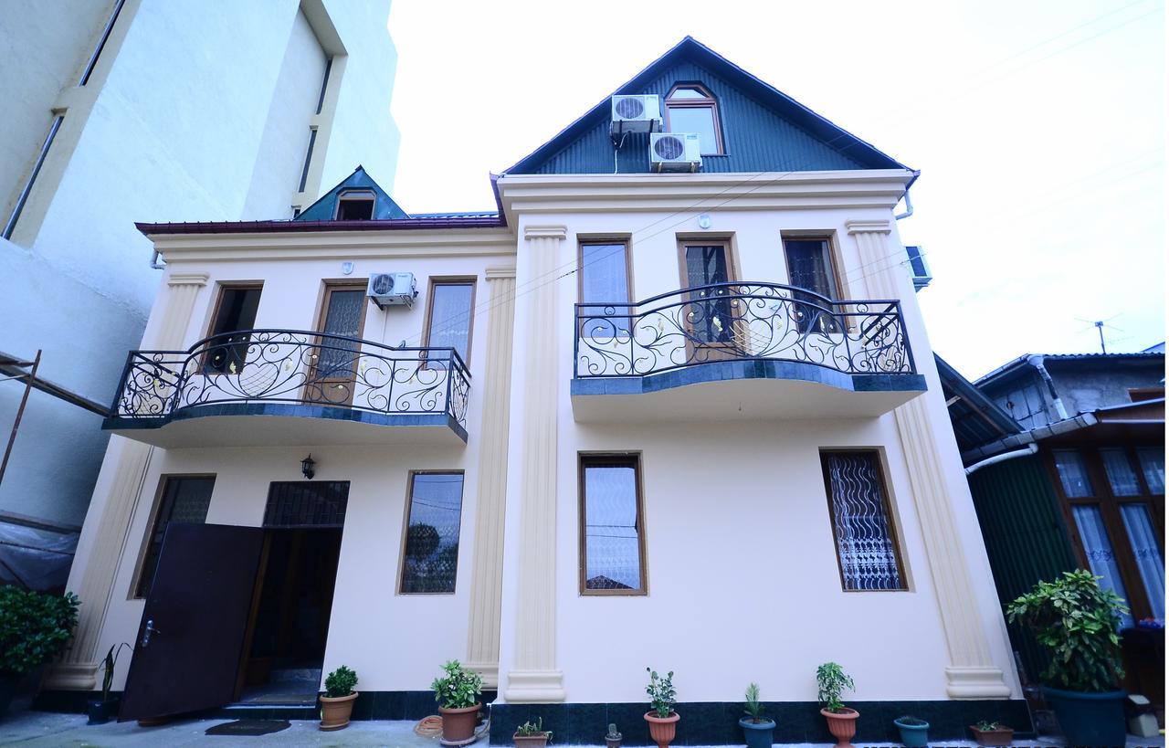 Zebo Hotell Batumi Exteriör bild