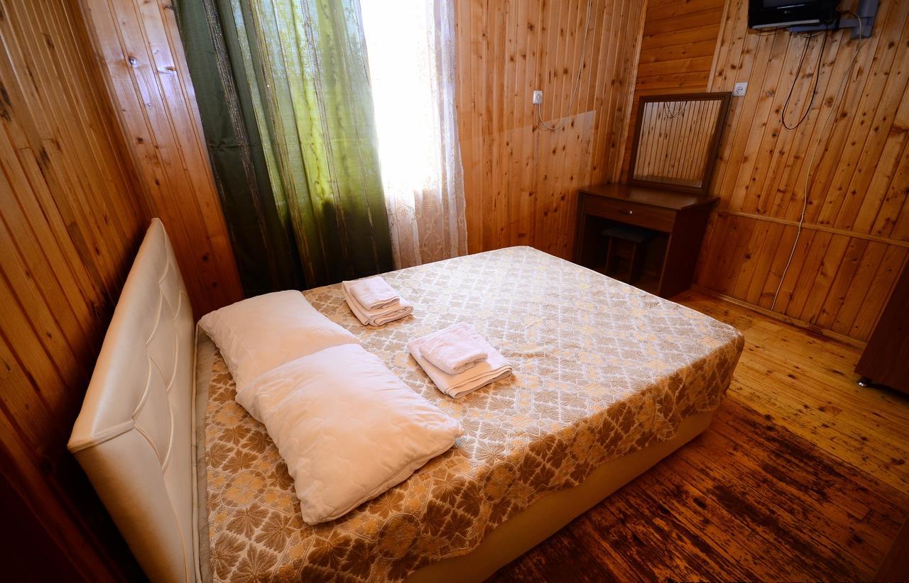 Zebo Hotell Batumi Exteriör bild