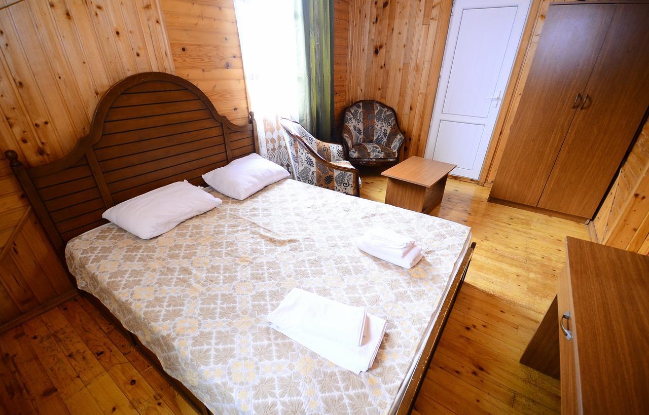 Zebo Hotell Batumi Exteriör bild